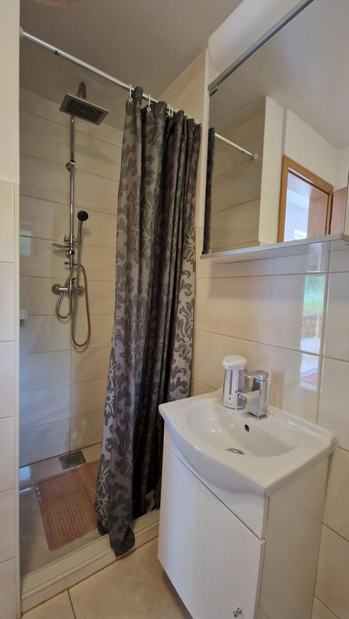 Urinj Apartment Kostrena Bagian luar foto