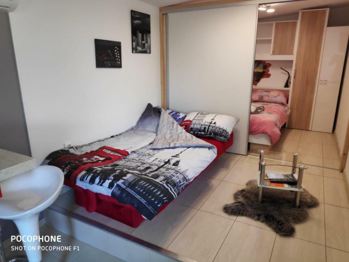 Urinj Apartment Kostrena Bagian luar foto